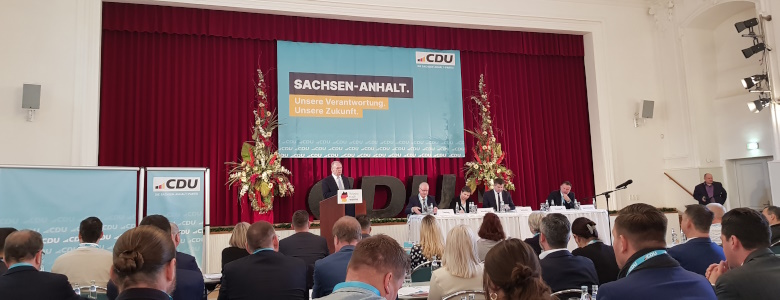 Ministerpräsident Dr. Reiner Haseloff MdL bei seiner Rede auf der Landesvertreterversammlung